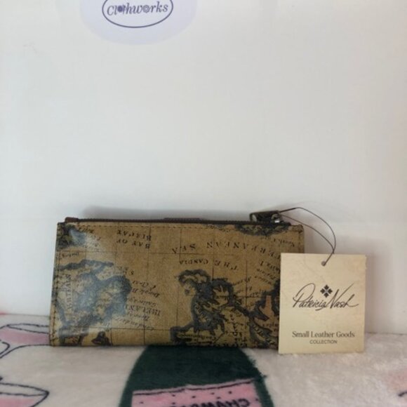 Patricia Nash European MapPrint Wallet - Picture 5 of 5